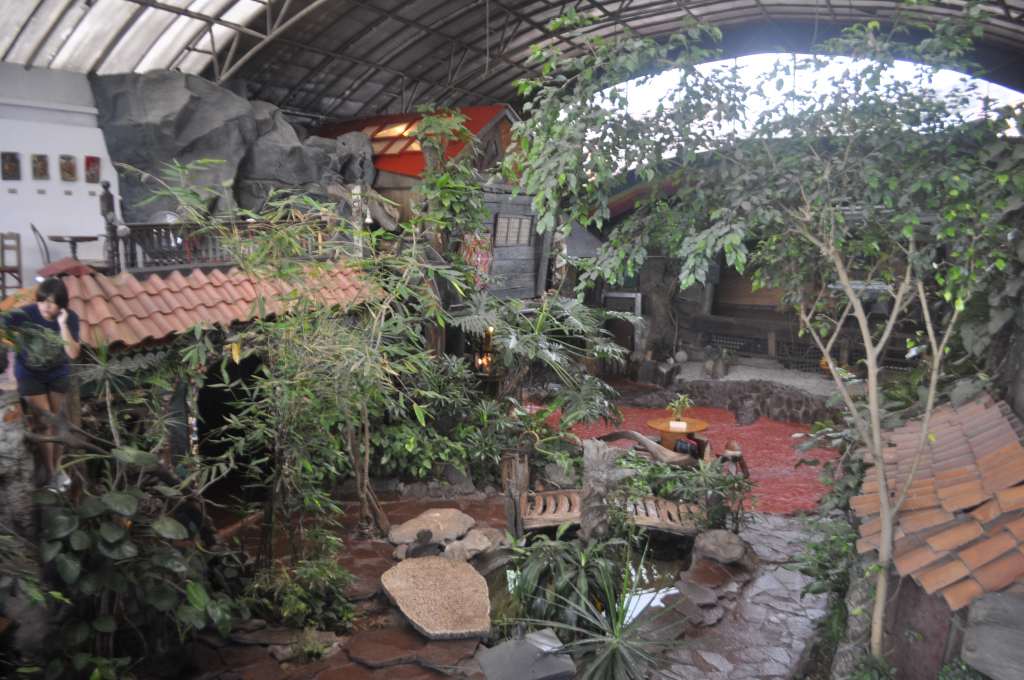 One of views inside Oh My Gulay/Photo by Liezl F. Dunuan
