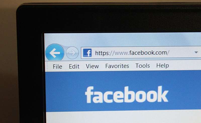 Facebook, friends, live longer