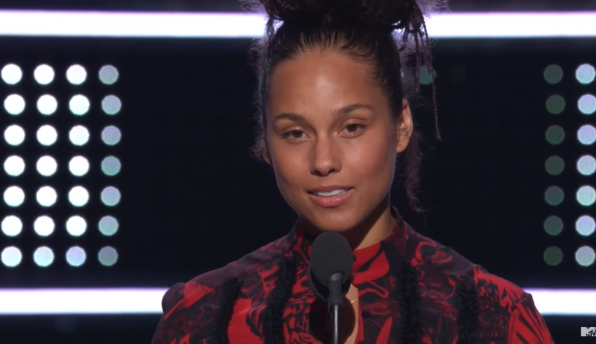 Alicia Keys, makeup, No makeup movement