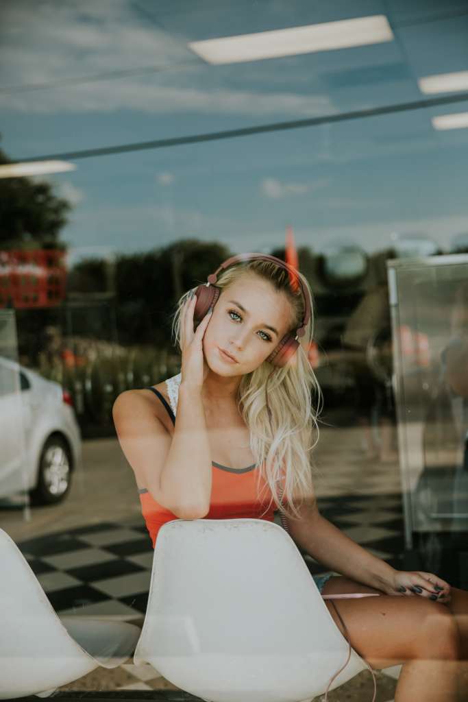 Photo by Averie Woodard via Unsplash