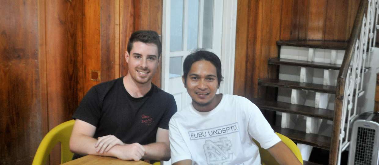 Trent Shields, Reggie Cabututan, Baguio city driver, honest taxi driver