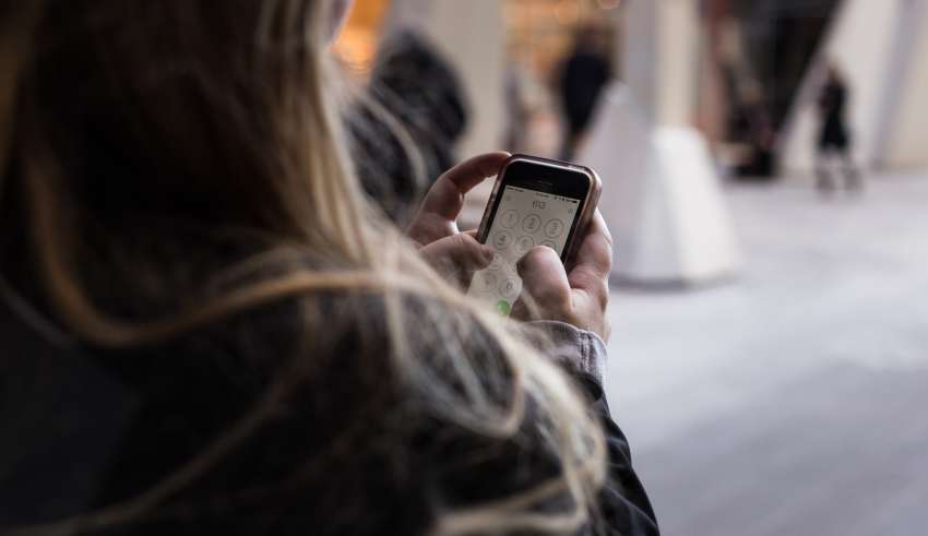 iPhone, Jennifer Rogers