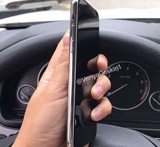iPhone 8, iPhone 8 design, leaked photos, rumors, design