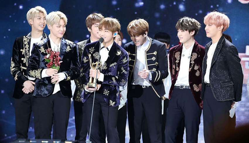 BTS, 2017 Billboard Music Awards, K-Pop, Top Social Award, BTS ARMY