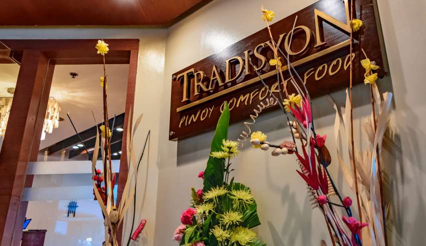 Tradisyon, Azalea Residences