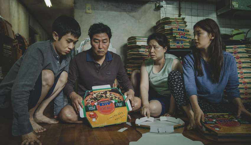 Kang-ho Song, Hye-jin Jang, Woo-sik Choi, and So-dam Park in Parasitev
