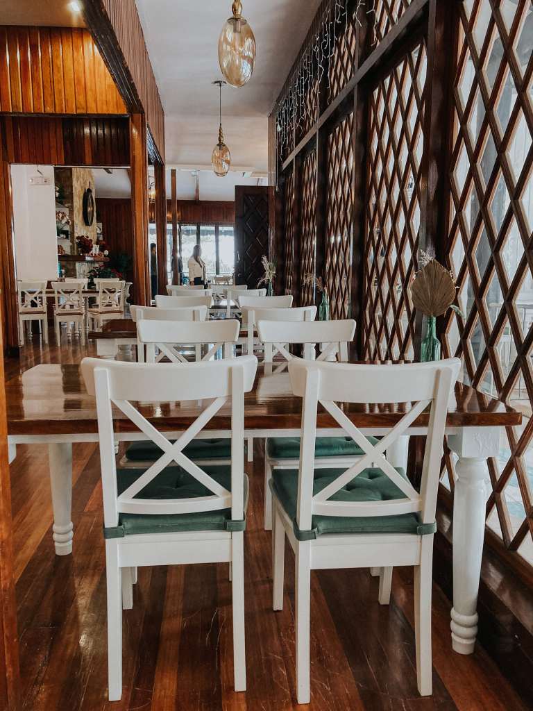 Valencia's Restaurant